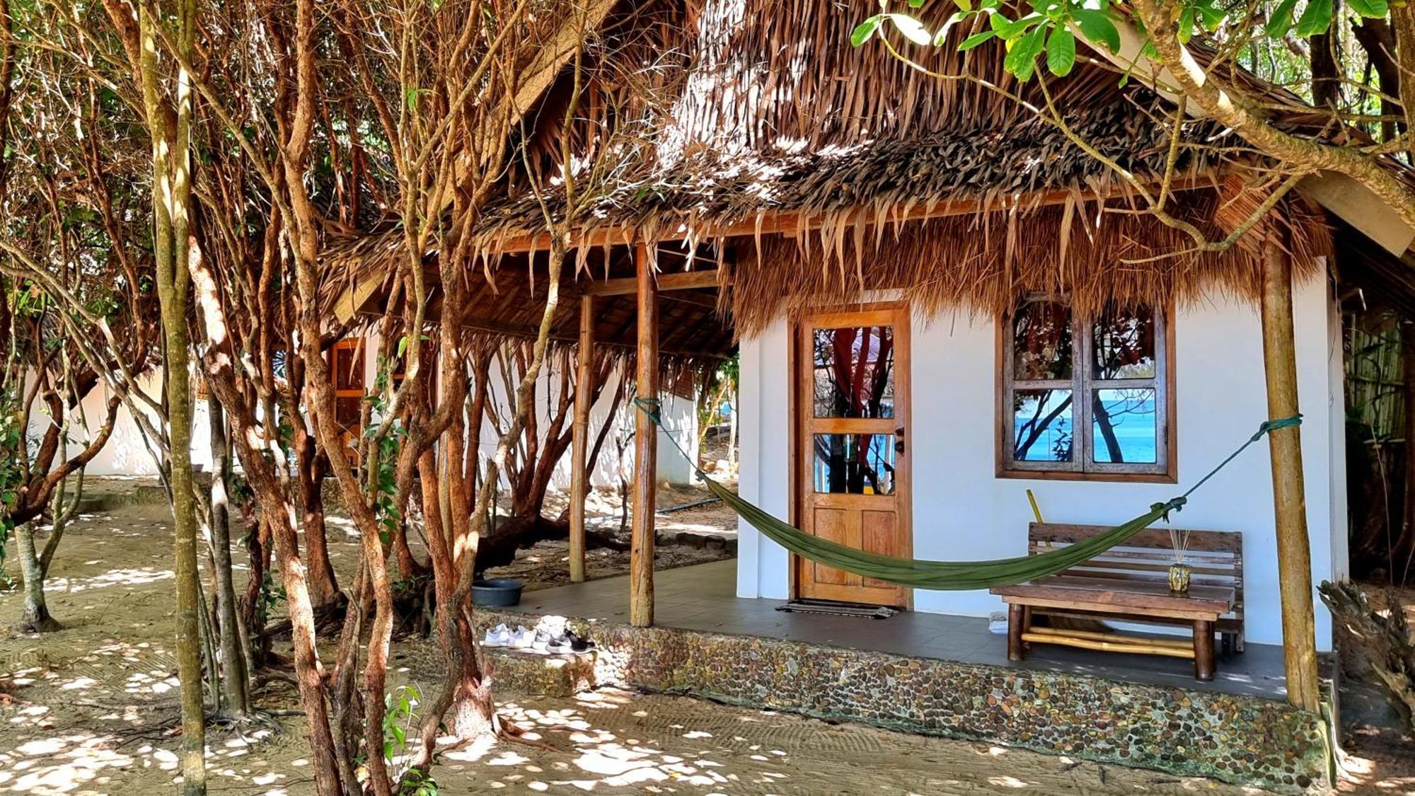 Sunboo Beach Bungalows Ронгсанлем Экстерьер фото